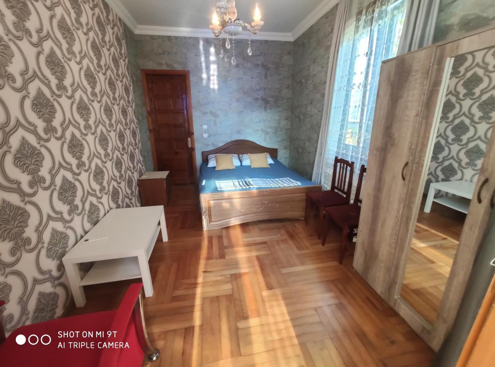 Guesthouse Mery Koboeleti Buitenkant foto