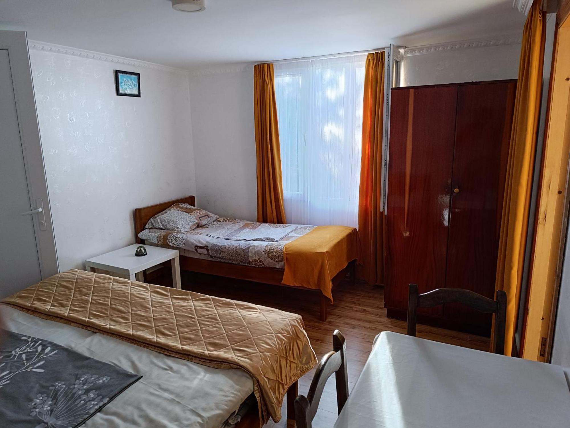 Guesthouse Mery Koboeleti Buitenkant foto